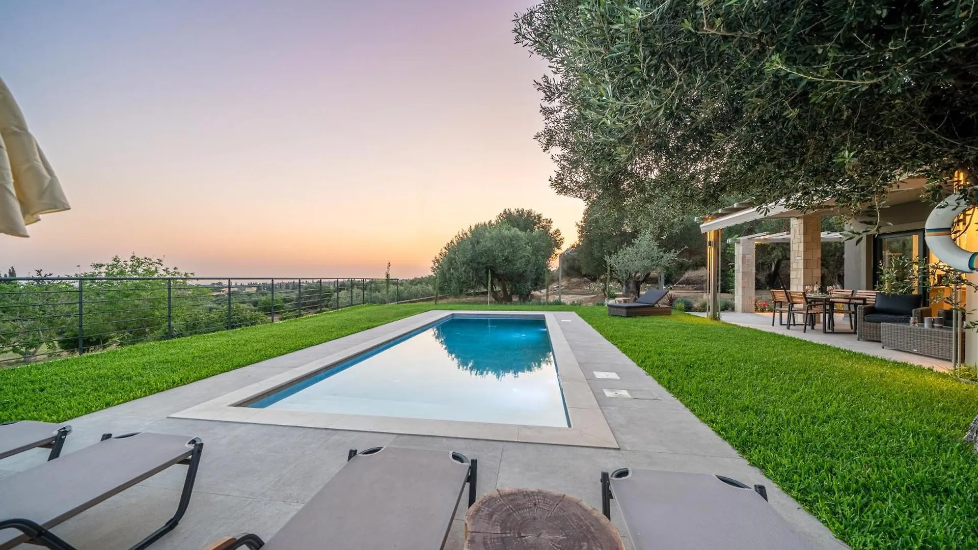 Villa Menda Kaligata 0*,  Grèce